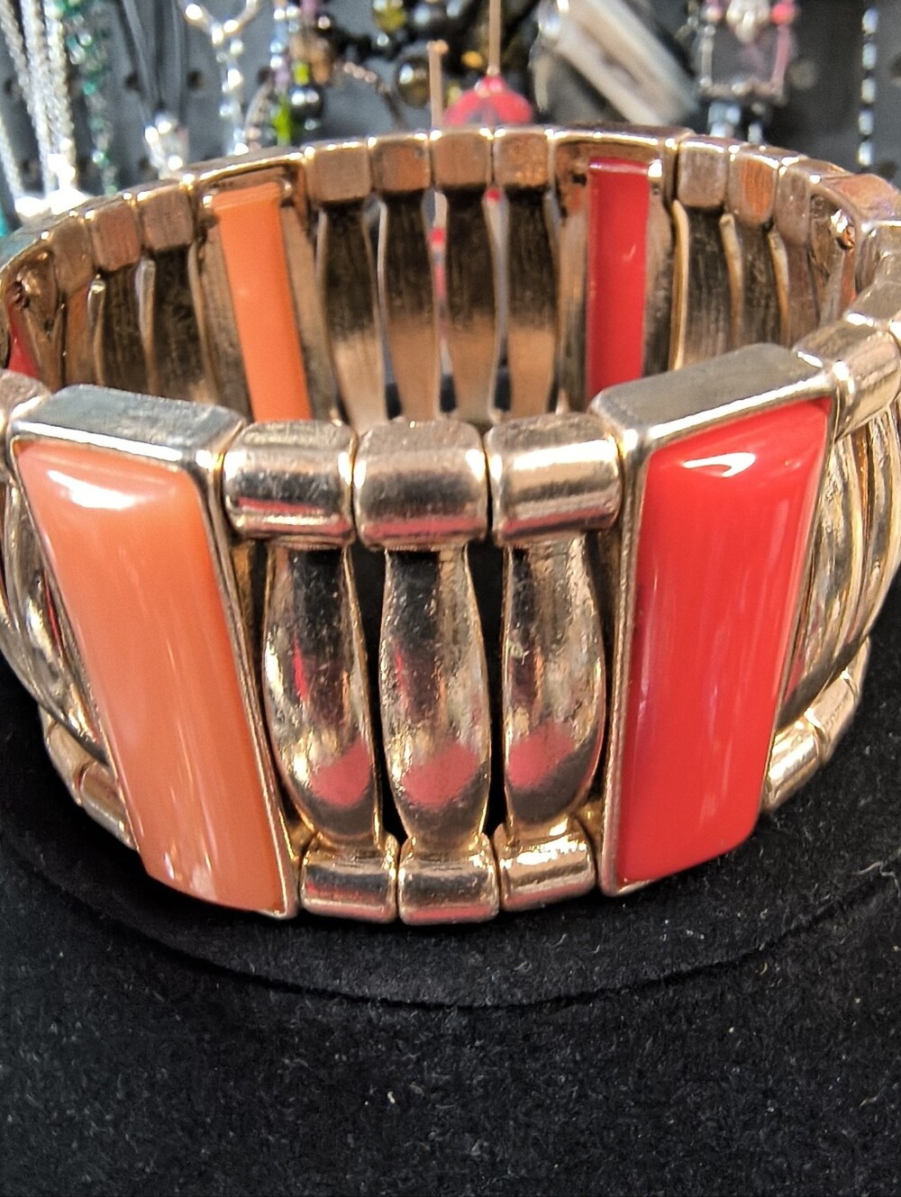 Vintage Gold Tone Stretch Bracelet Coral Orange Lucite Resin Statement Cuff Wide